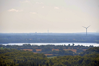 Hüttener Berge, Ausblick bis Kiel